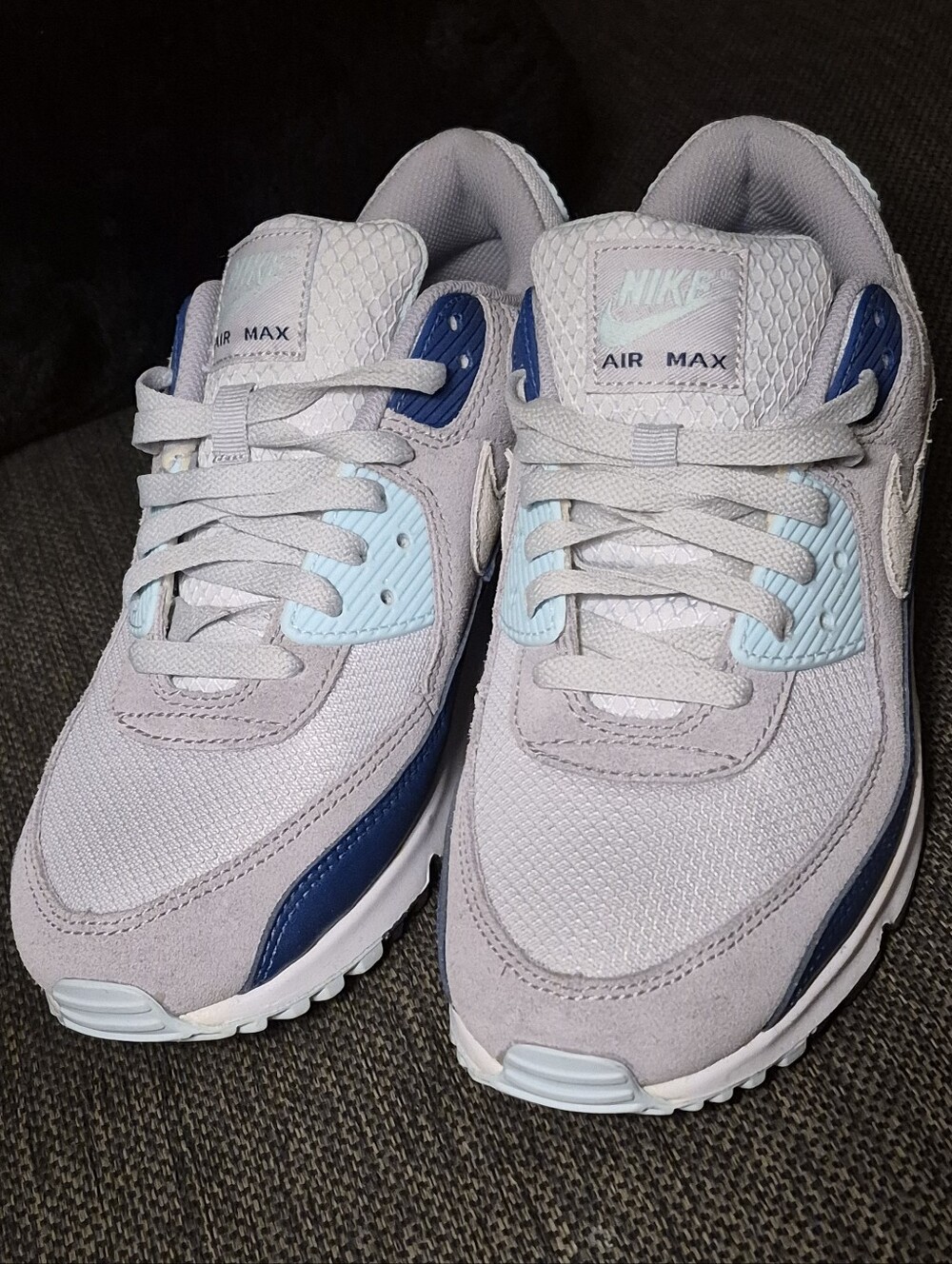 Size 9 Air MAX 90 Pure Platinum GLACIER BLUE White Grey!!!!!!!